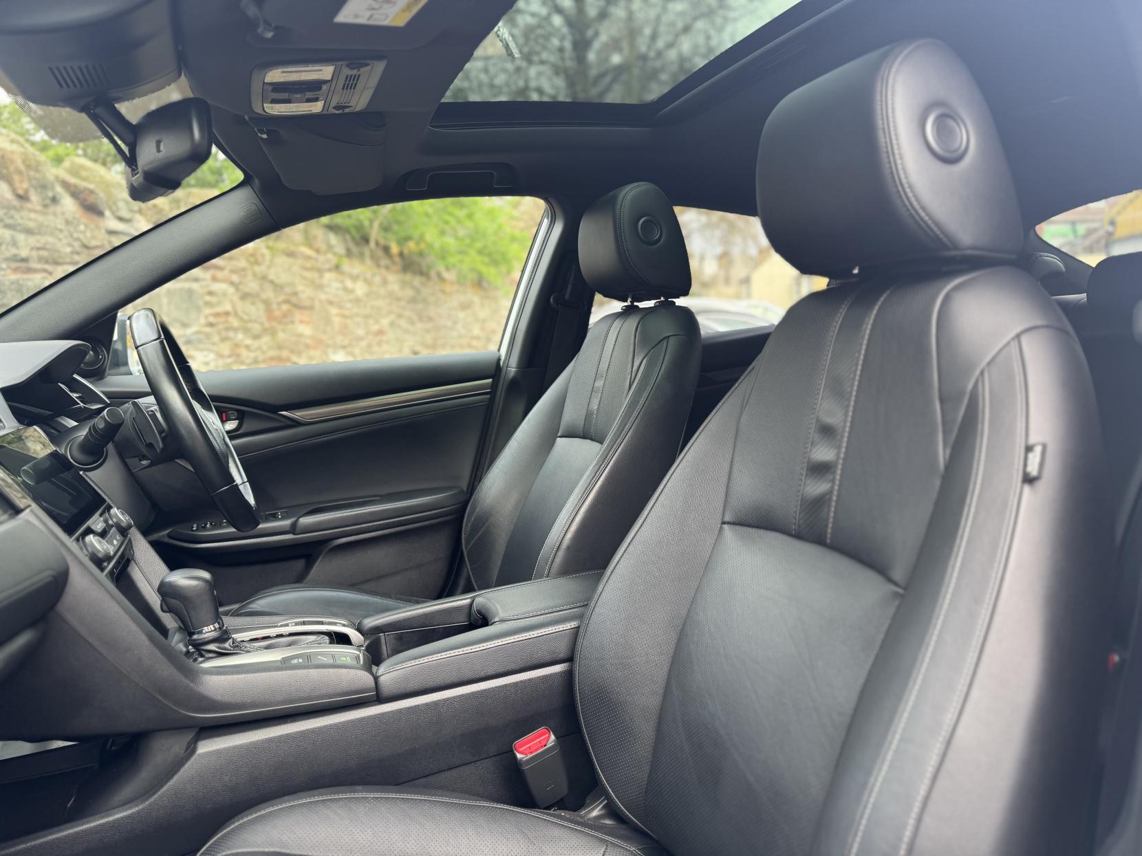 Honda Civic 1.0 VTEC Turbo EX Hatchback 5dr Petrol CVT Euro 6 (s/s) (126 ps)