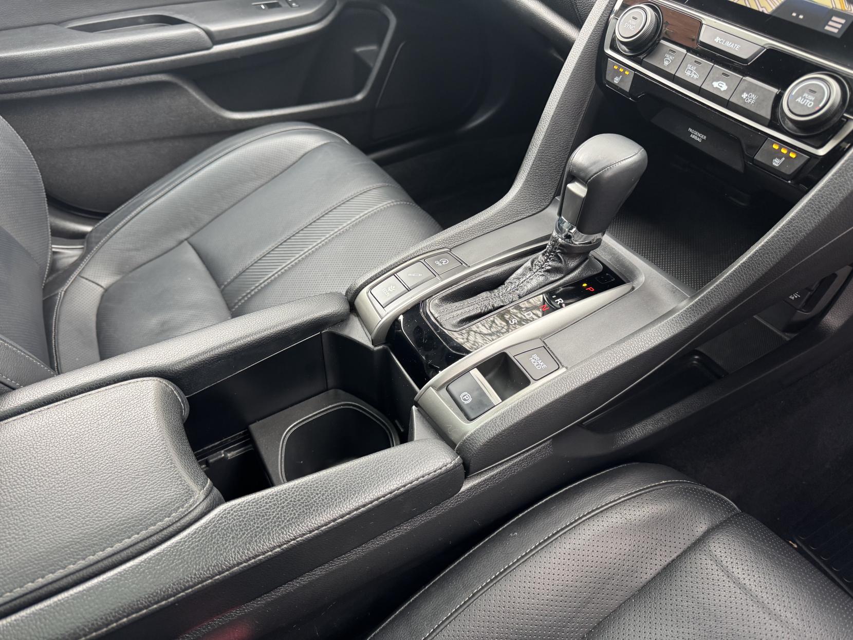 Honda Civic 1.0 VTEC Turbo EX Hatchback 5dr Petrol CVT Euro 6 (s/s) (126 ps)