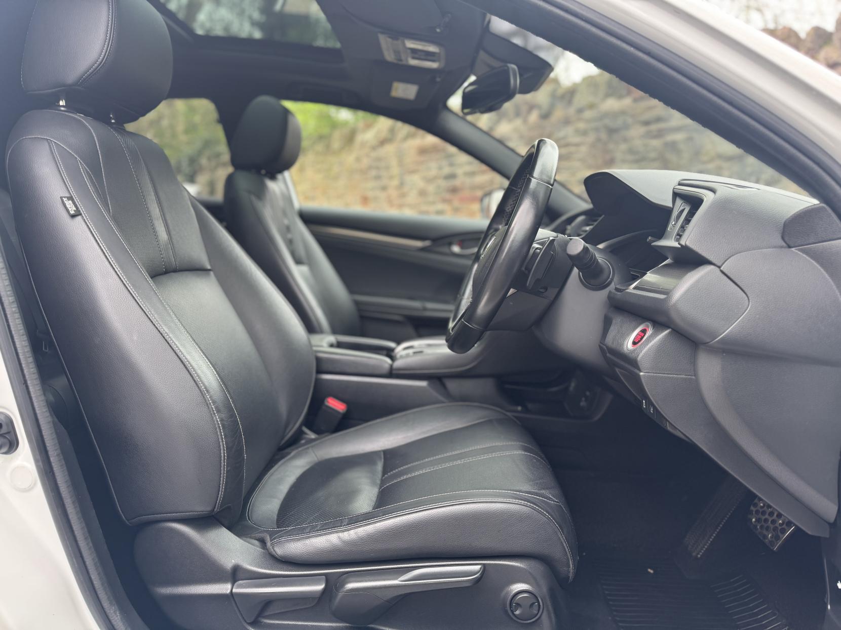 Honda Civic 1.0 VTEC Turbo EX Hatchback 5dr Petrol CVT Euro 6 (s/s) (126 ps)