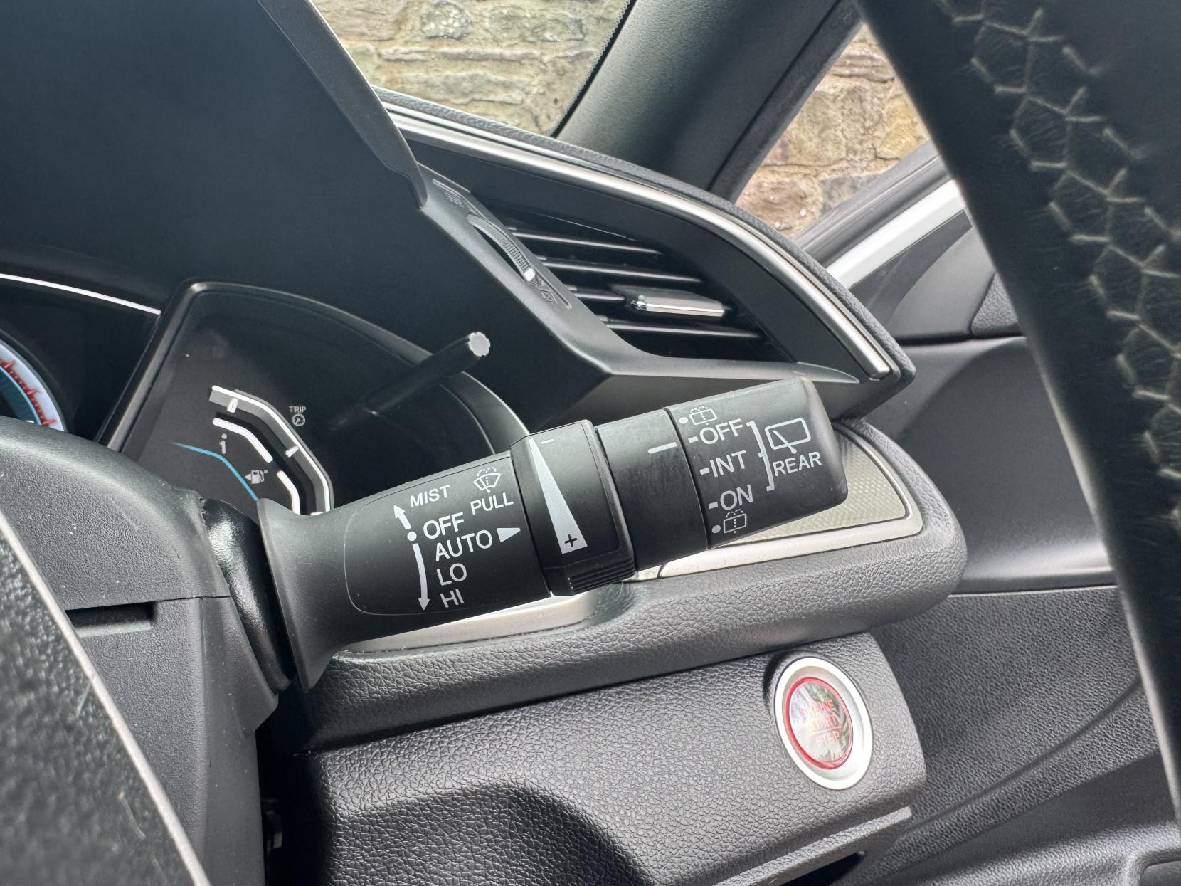 Honda Civic 1.0 VTEC Turbo EX Hatchback 5dr Petrol CVT Euro 6 (s/s) (126 ps)