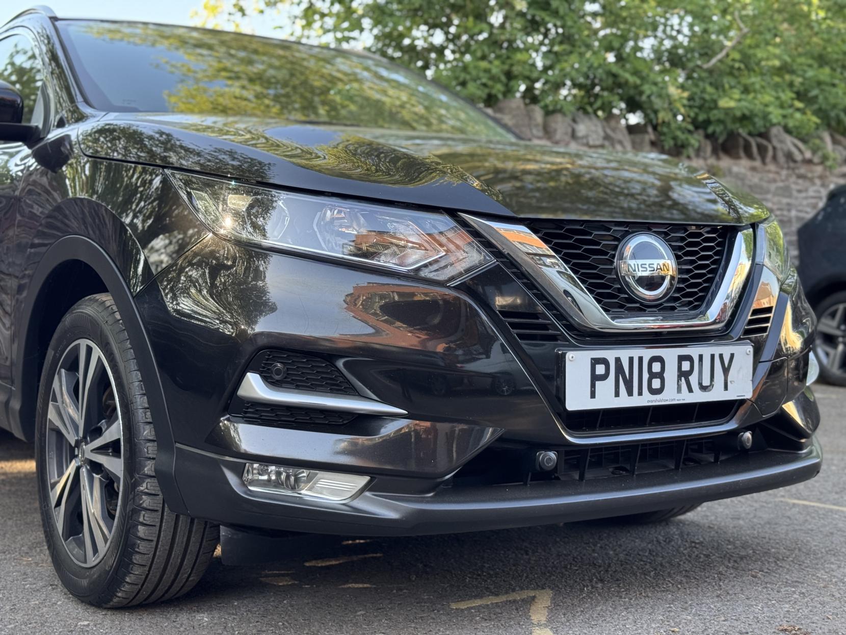 Nissan Qashqai 1.5 dCi N-Connecta SUV 5dr Diesel Manual Euro 6 (s/s) (110 ps)