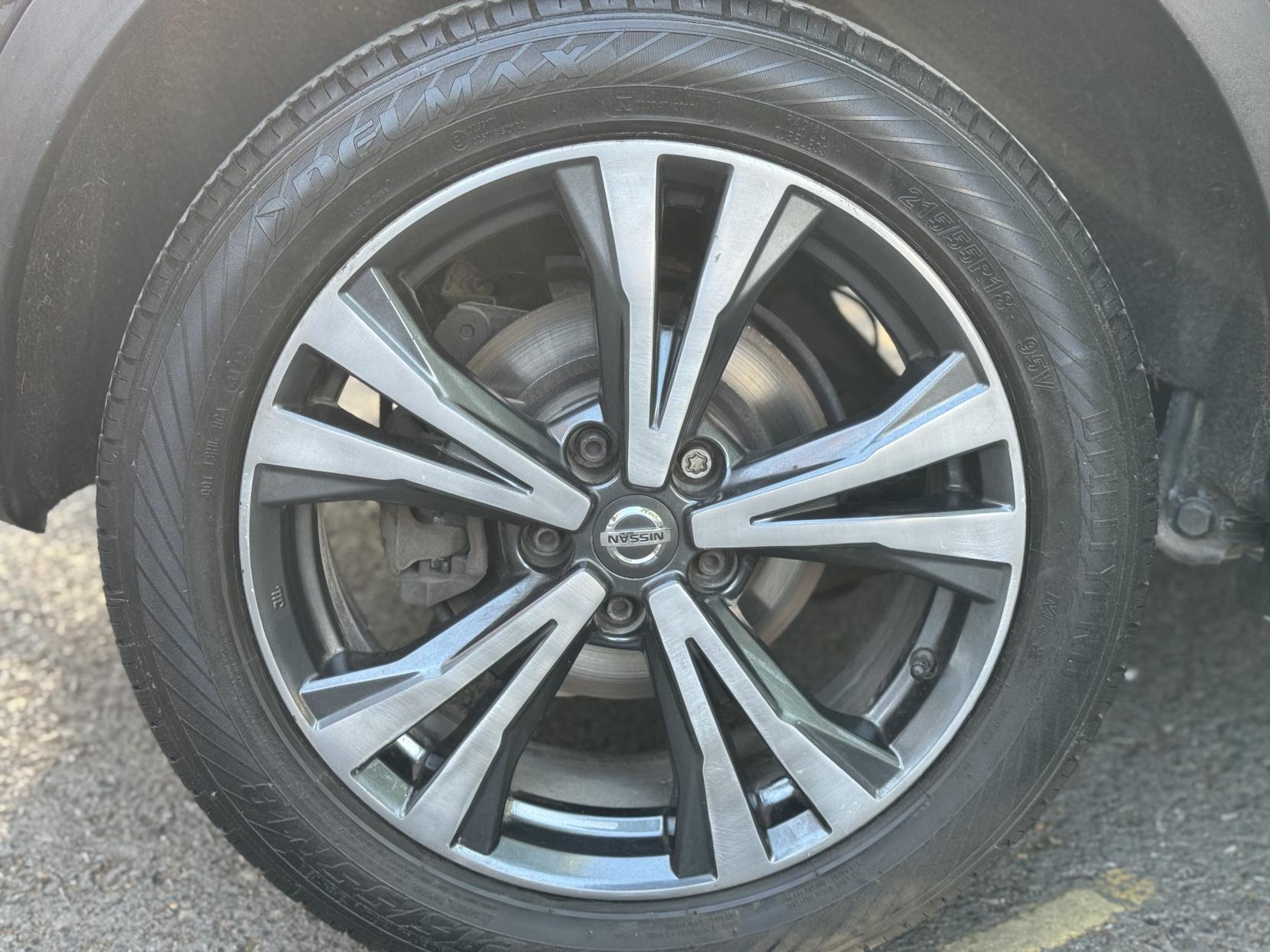 Nissan Qashqai 1.5 dCi N-Connecta SUV 5dr Diesel Manual Euro 6 (s/s) (110 ps)