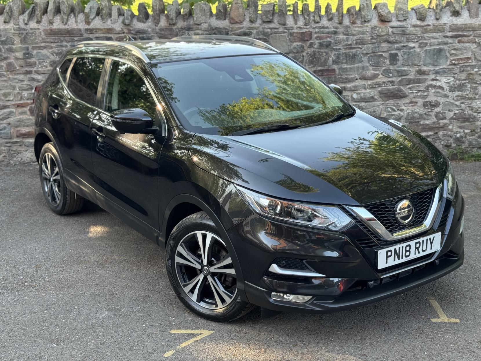 Nissan Qashqai 1.5 dCi N-Connecta SUV 5dr Diesel Manual Euro 6 (s/s) (110 ps)
