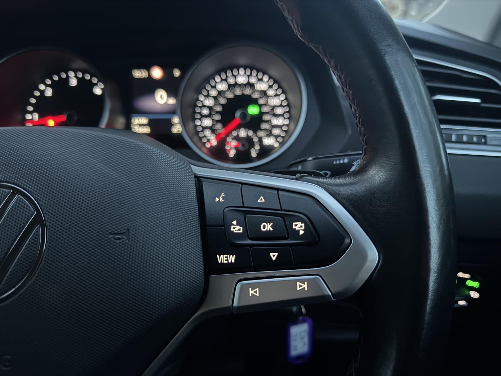 Volkswagen Tiguan 2.0 TDI Life SUV 5dr Diesel DSG Euro 6 (s/s) (150 ps)