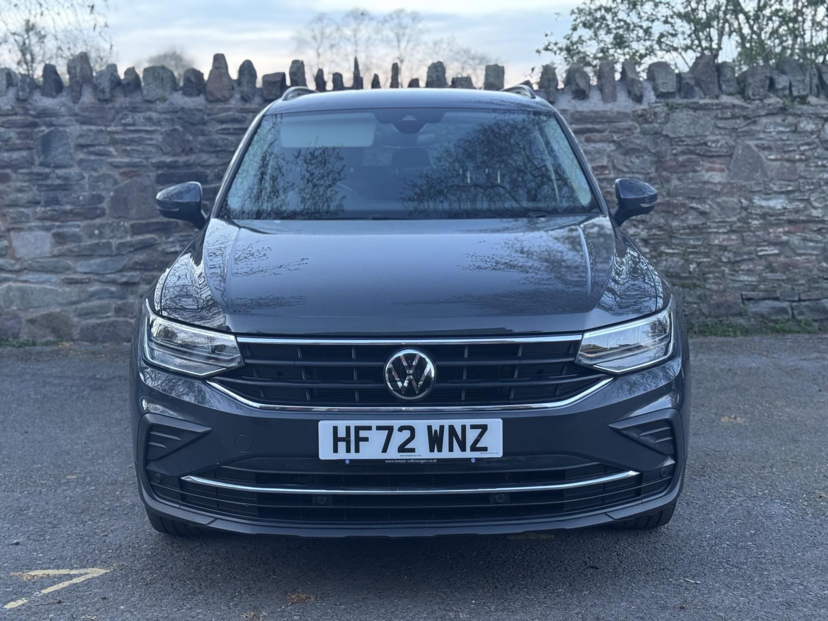 Volkswagen Tiguan 2.0 TDI Life SUV 5dr Diesel DSG Euro 6 (s/s) (150 ps)