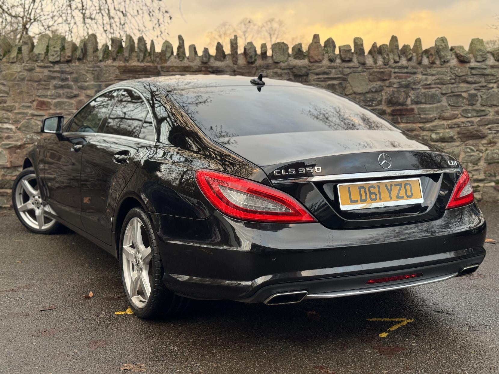 Mercedes-Benz CLS 3.0 CLS350 CDI V6 BlueEfficiency Sport Coupe 4dr Diesel G-Tronic+ Euro 5 (265 ps)