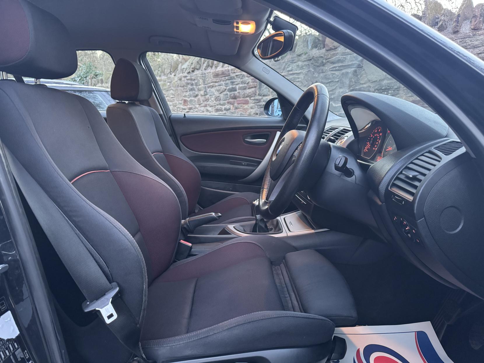 BMW 1 Series 1.6 116i Edition ES Hatchback 5dr Petrol Manual Euro 4 (122 bhp)