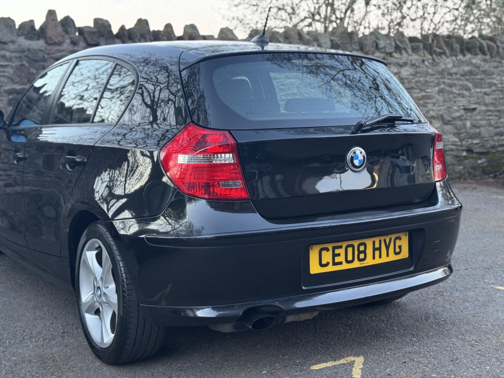 BMW 1 Series 1.6 116i Edition ES Hatchback 5dr Petrol Manual Euro 4 (122 bhp)