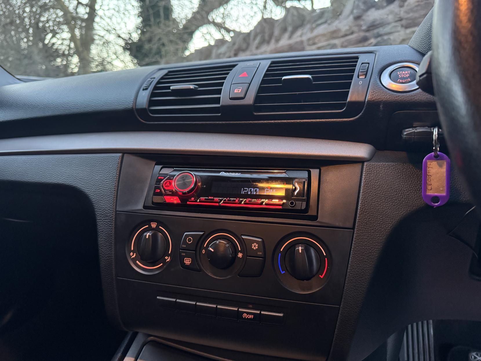 BMW 1 Series 1.6 116i Edition ES Hatchback 5dr Petrol Manual Euro 4 (122 bhp)