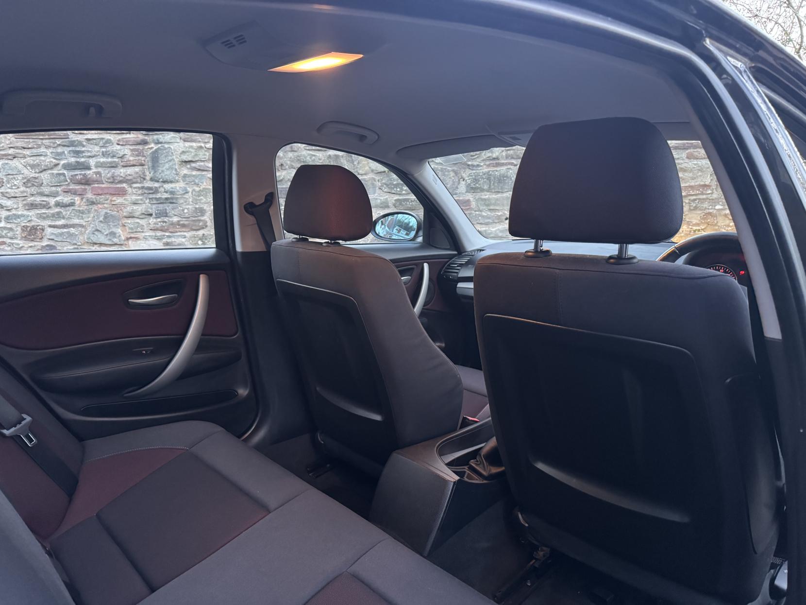 BMW 1 Series 1.6 116i Edition ES Hatchback 5dr Petrol Manual Euro 4 (122 bhp)