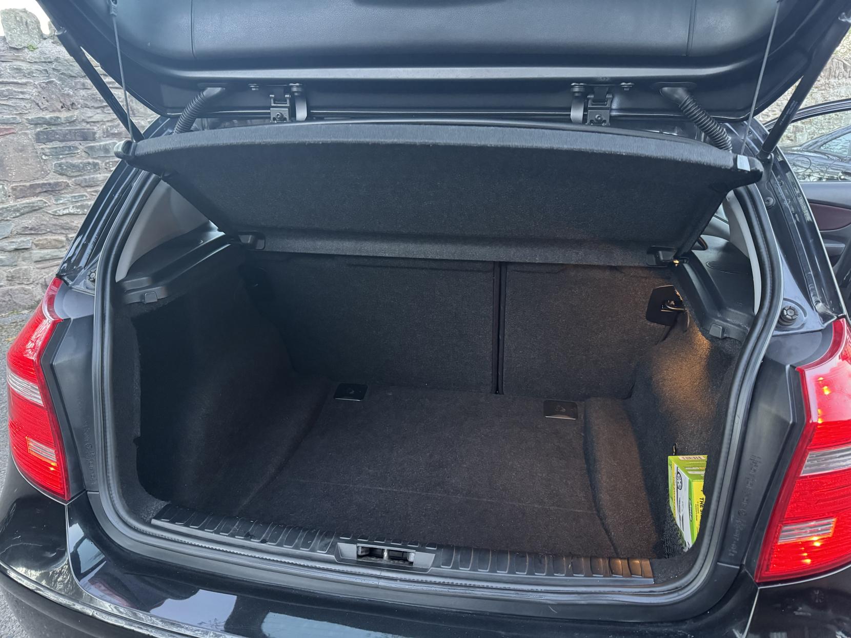 BMW 1 Series 1.6 116i Edition ES Hatchback 5dr Petrol Manual Euro 4 (122 bhp)