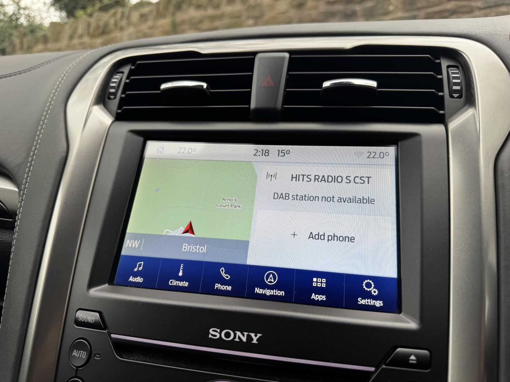 Ford Mondeo 2.0 TiVCT Vignale Saloon 4dr Petrol Hybrid CVT Euro 6 (s/s) (187 ps)