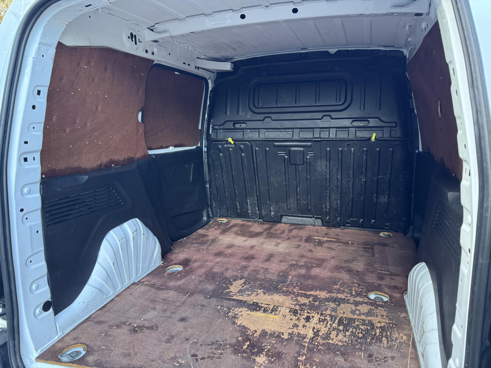 Peugeot Partner 1.5 BlueHDi 1000 Professional Standard Panel Van 5dr Diesel Manual SWB Euro 6 (s/s) (100 bhp)