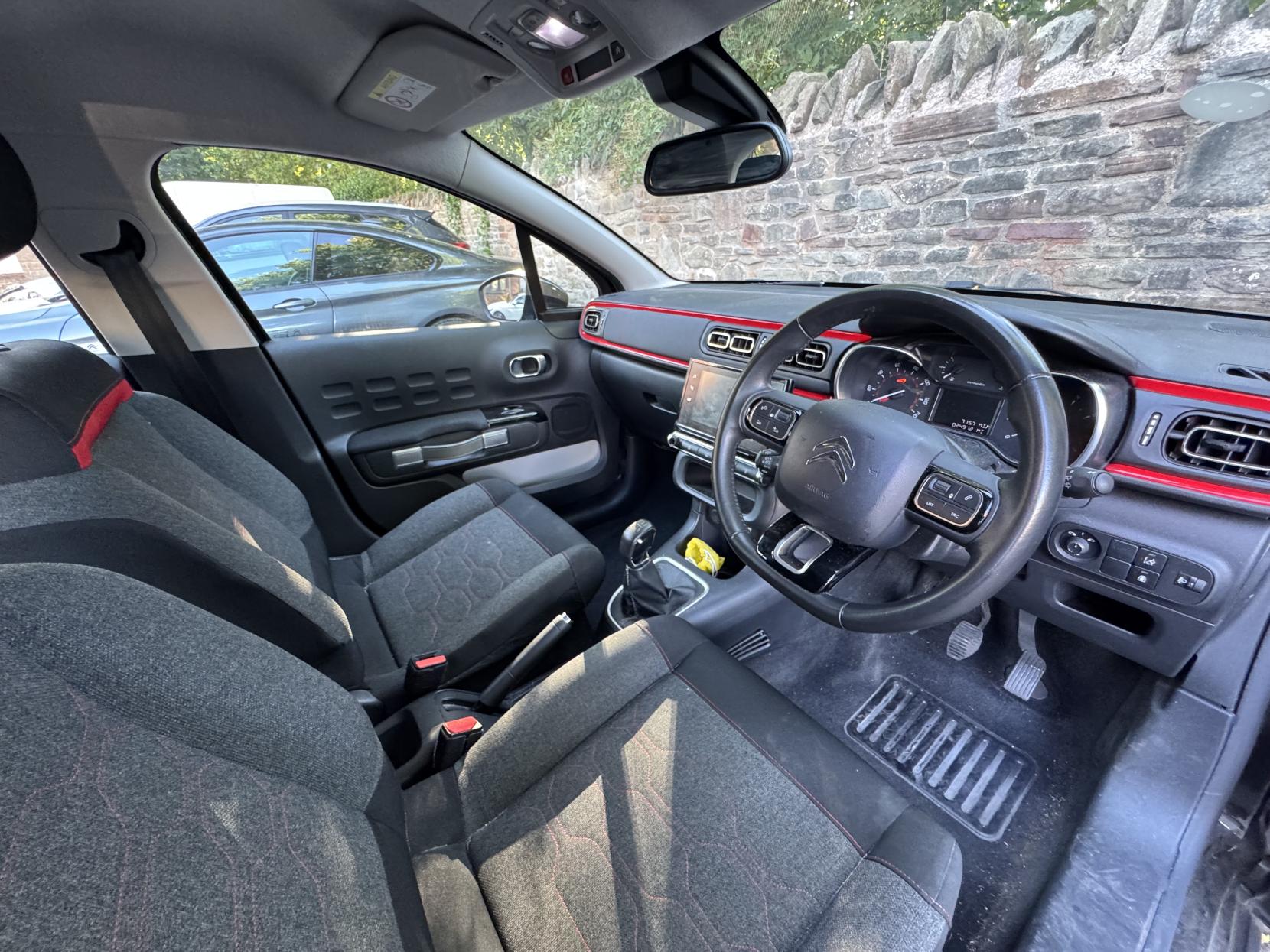 Citroen C3 1.2 PureTech Feel Nav Edition Hatchback 5dr Petrol Manual Euro 6 (82 ps)