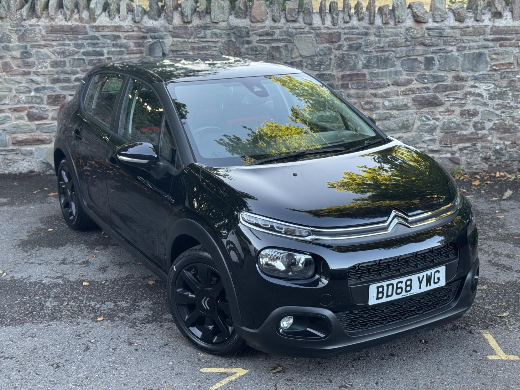 Citroen C3 1.2 PureTech Feel Nav Edition Hatchback 5dr Petrol Manual Euro 6 (82 ps)