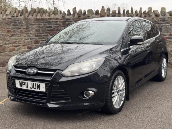 Ford Focus 1.6 Zetec Hatchback 5dr Petrol Manual Euro 5 (125 ps)
