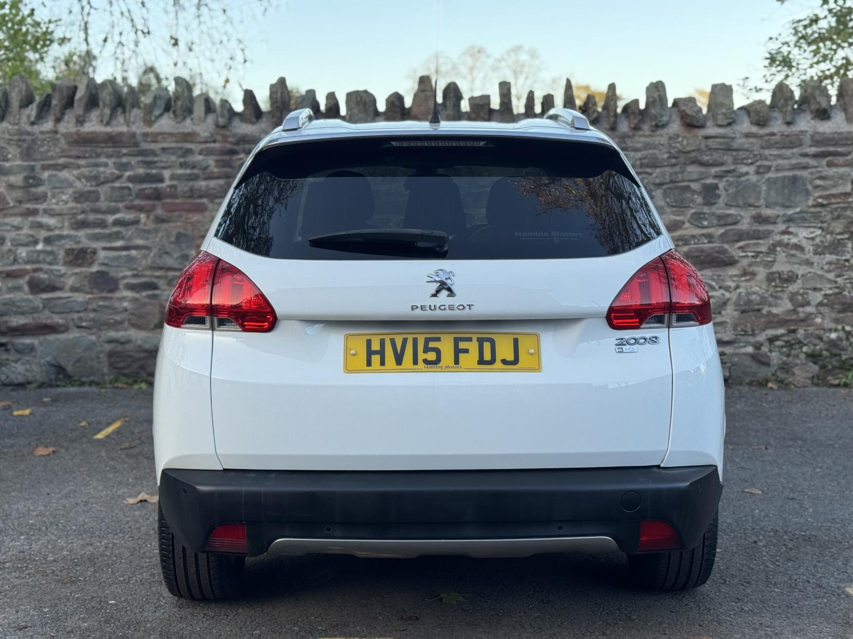 Peugeot 2008 1.6 e-HDi Allure SUV 5dr Diesel EGC Euro 5 (s/s) (92 ps)