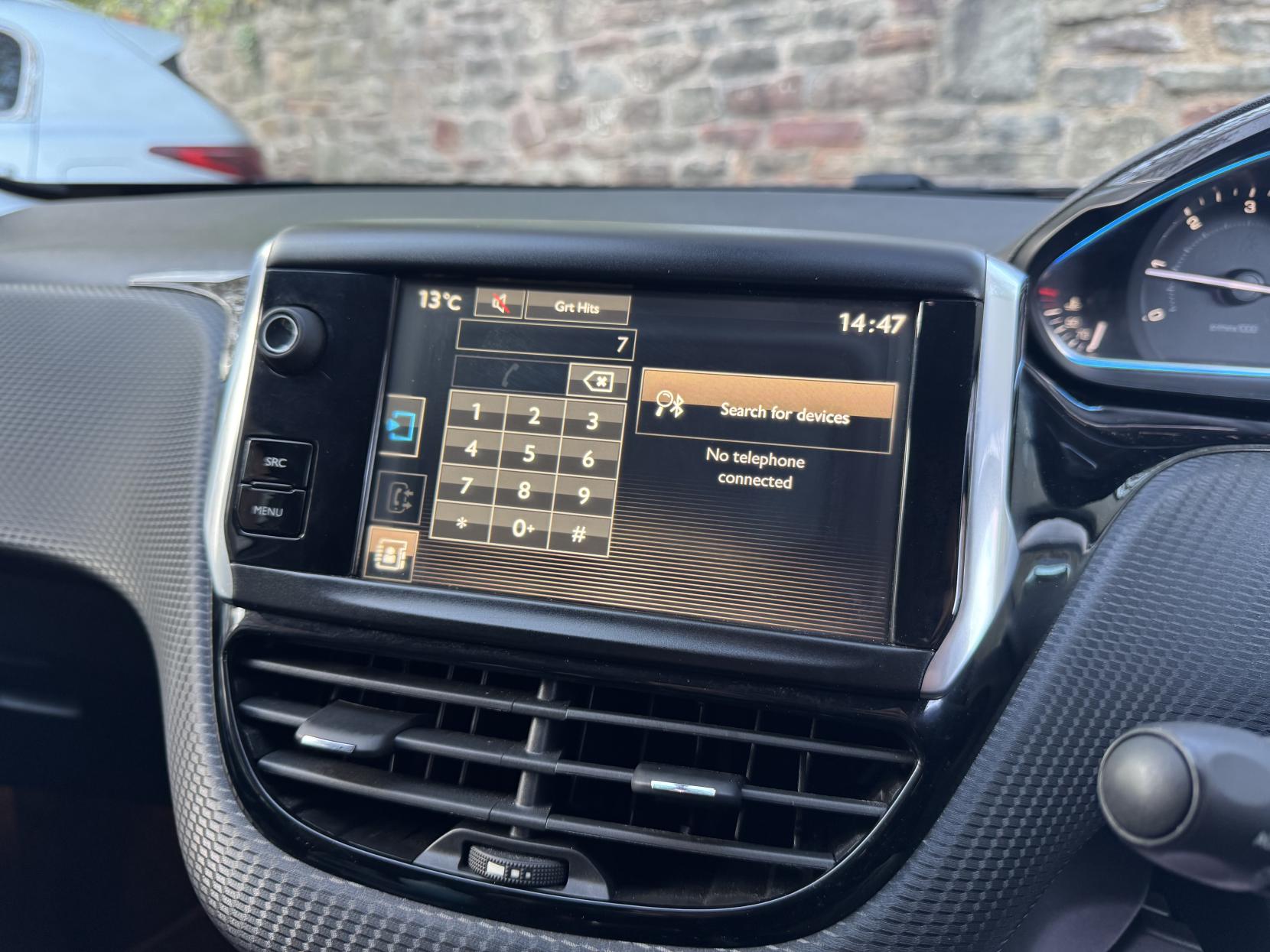 Peugeot 2008 1.6 e-HDi Allure SUV 5dr Diesel EGC Euro 5 (s/s) (92 ps)