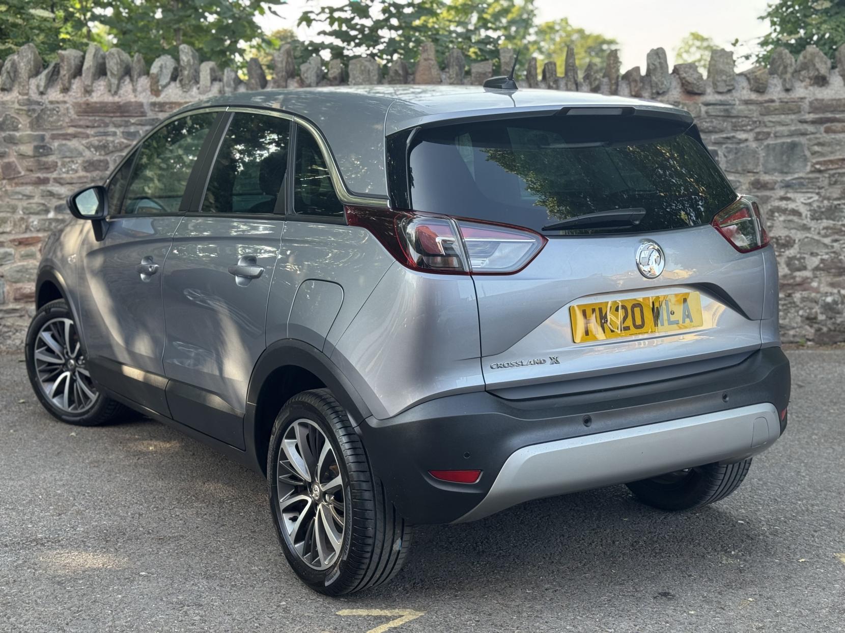Vauxhall Crossland X 1.2 Turbo Elite Nav SUV 5dr Petrol Manual Euro 6 (s/s) (110 ps)
