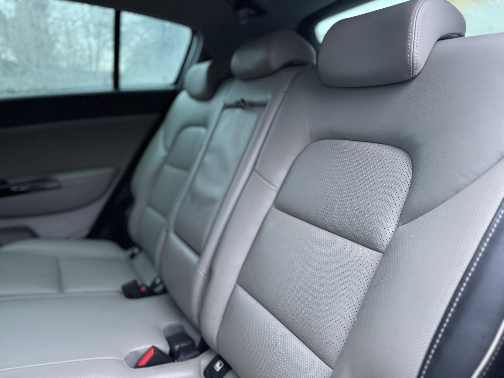 Kia Sportage 1.6 GDi Platinum Edition SUV 5dr Petrol Manual Euro 6 (s/s) (130 bhp)