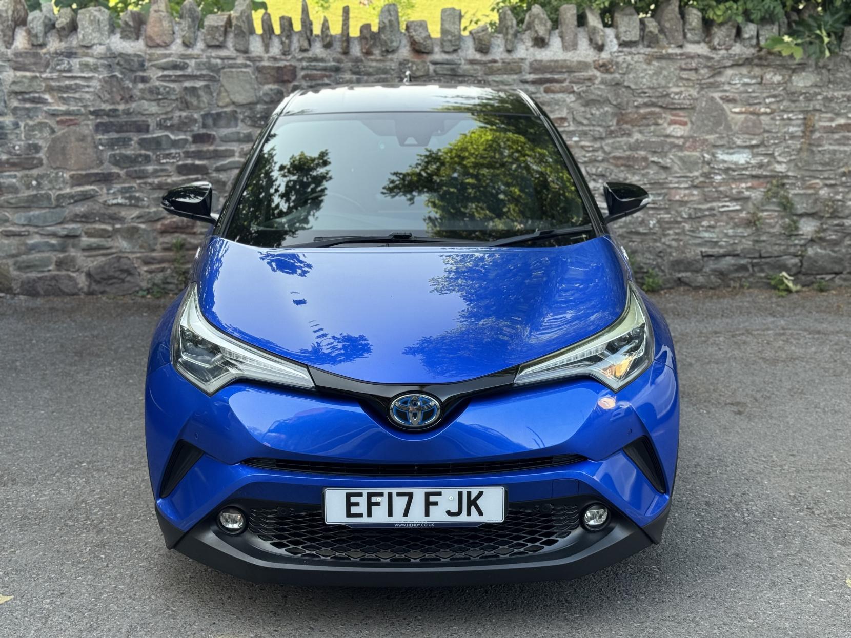 Toyota C-HR 1.8 VVT-h Dynamic SUV 5dr Petrol Hybrid CVT Euro 6 (s/s) (122 ps)