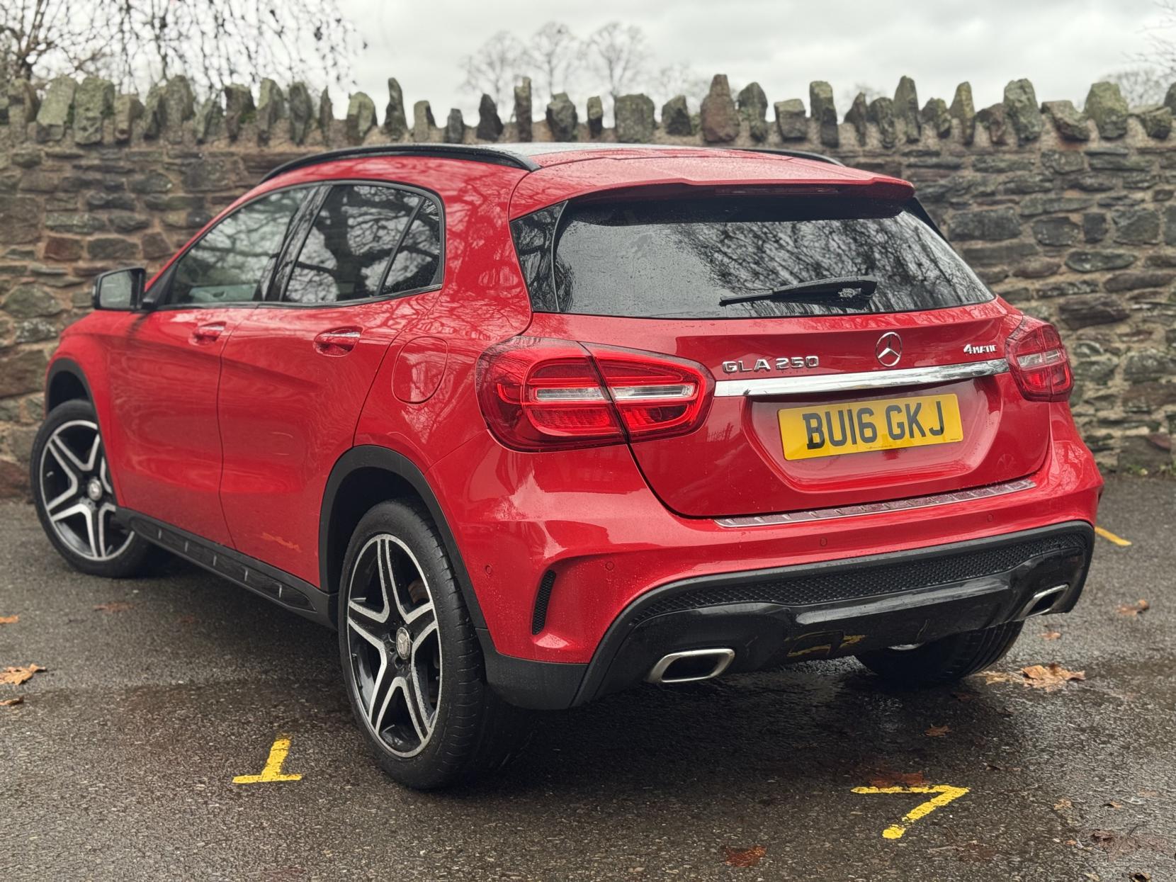 Mercedes-Benz GLA 2.0 GLA250 AMG Line SUV 5dr Petrol 7G-DCT 4MATIC Euro 6 (s/s) (211 ps)