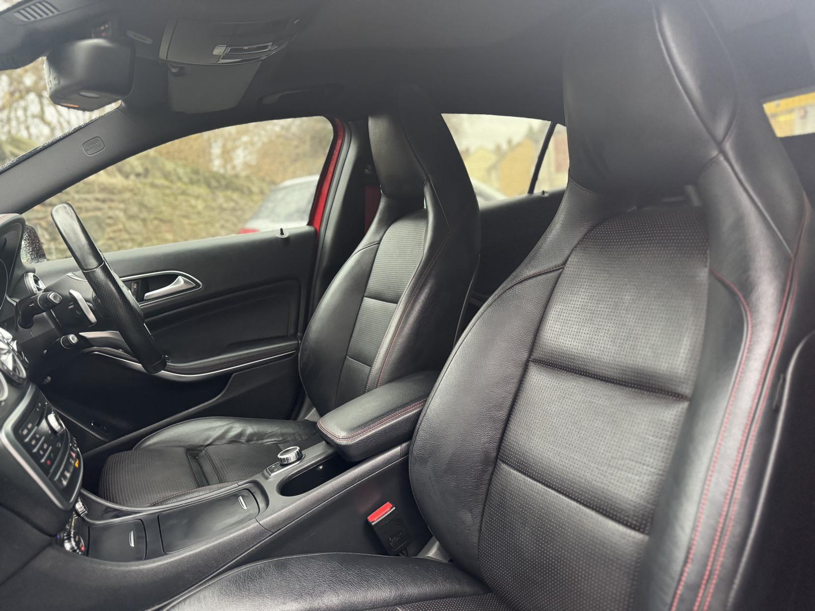 Mercedes-Benz GLA 2.0 GLA250 AMG Line SUV 5dr Petrol 7G-DCT 4MATIC Euro 6 (s/s) (211 ps)