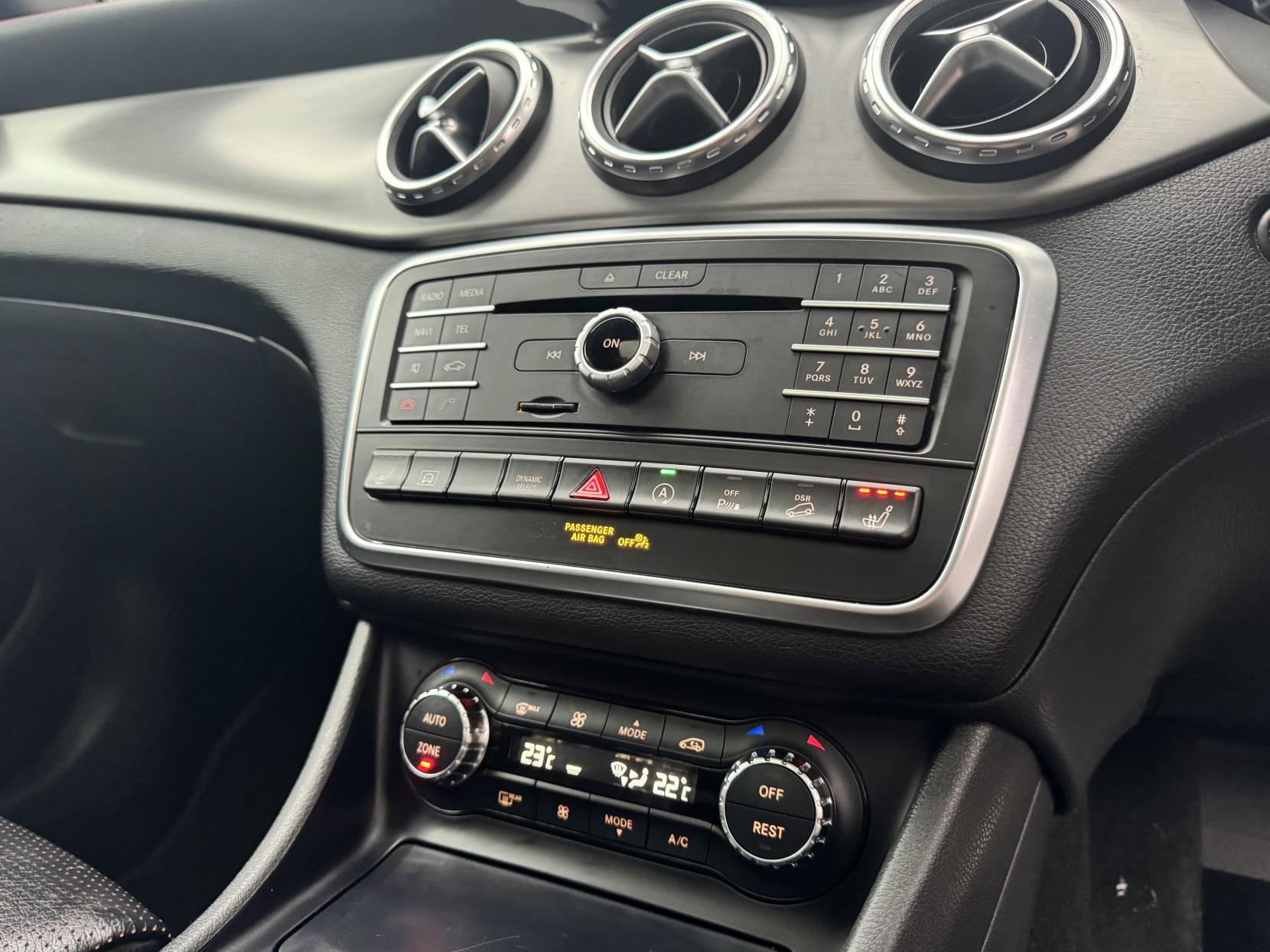 Mercedes-Benz GLA 2.0 GLA250 AMG Line SUV 5dr Petrol 7G-DCT 4MATIC Euro 6 (s/s) (211 ps)