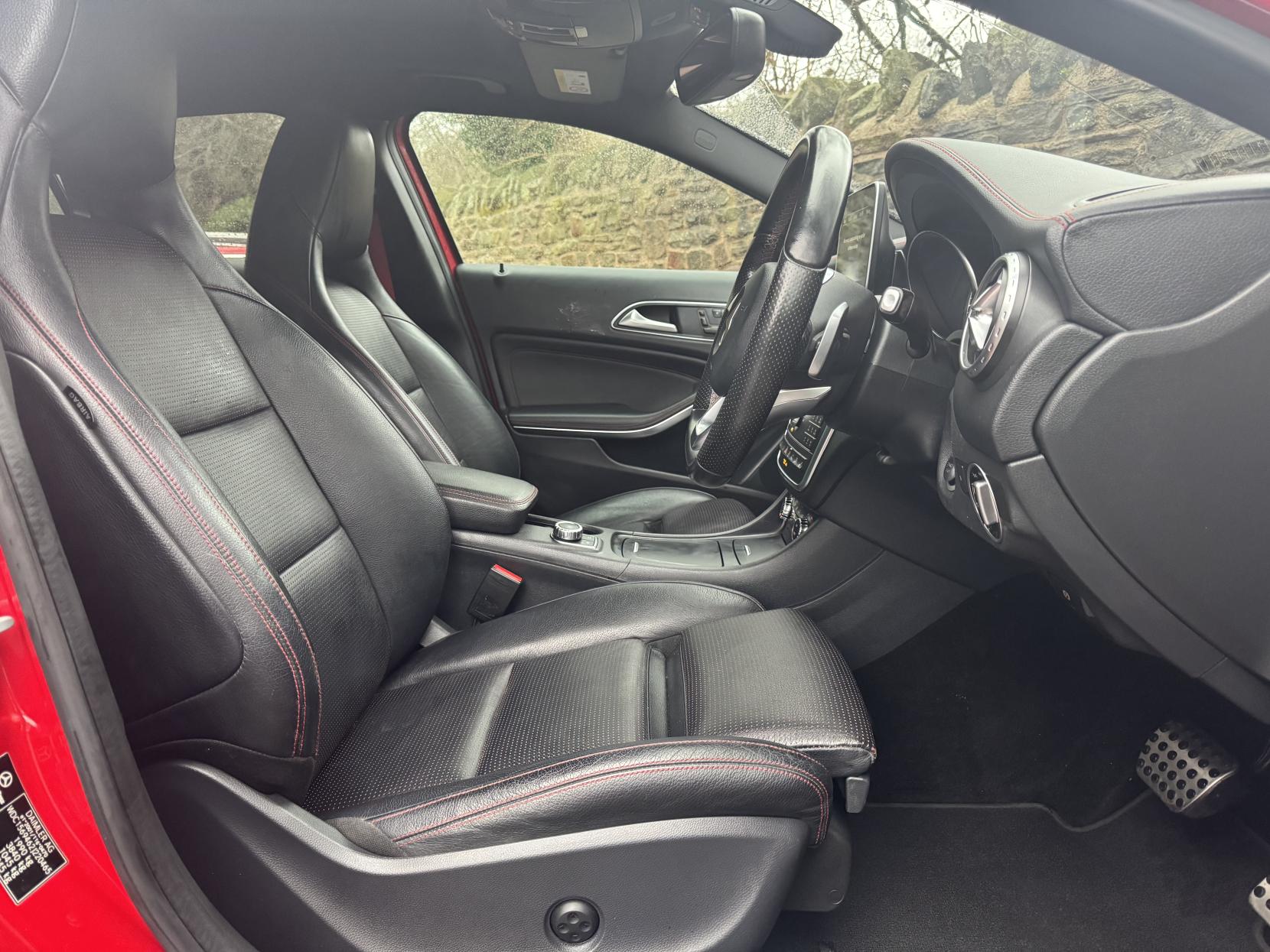 Mercedes-Benz GLA 2.0 GLA250 AMG Line SUV 5dr Petrol 7G-DCT 4MATIC Euro 6 (s/s) (211 ps)