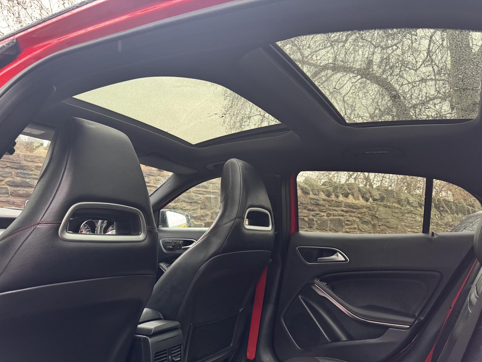 Mercedes-Benz GLA 2.0 GLA250 AMG Line SUV 5dr Petrol 7G-DCT 4MATIC Euro 6 (s/s) (211 ps)