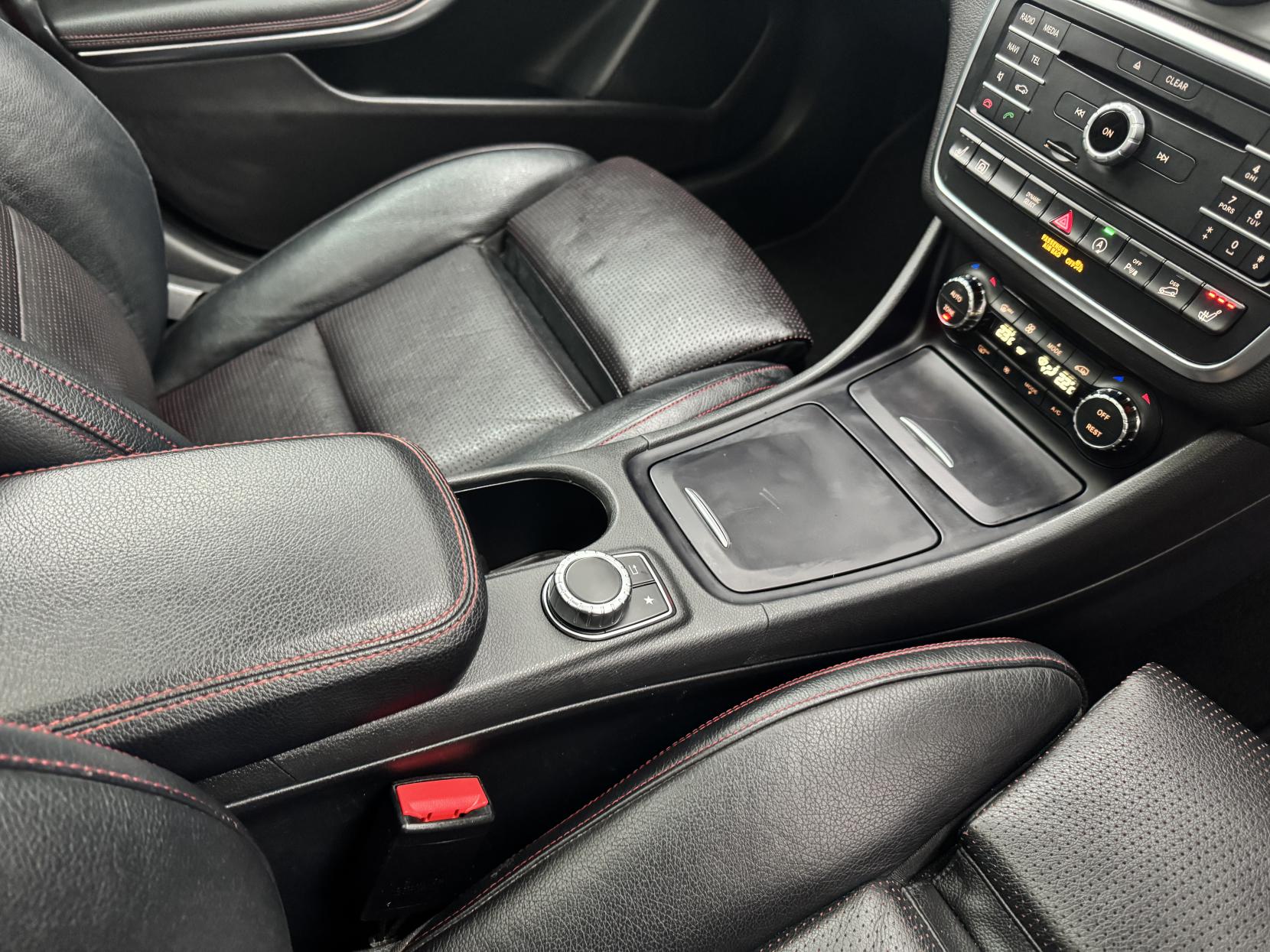 Mercedes-Benz GLA 2.0 GLA250 AMG Line SUV 5dr Petrol 7G-DCT 4MATIC Euro 6 (s/s) (211 ps)