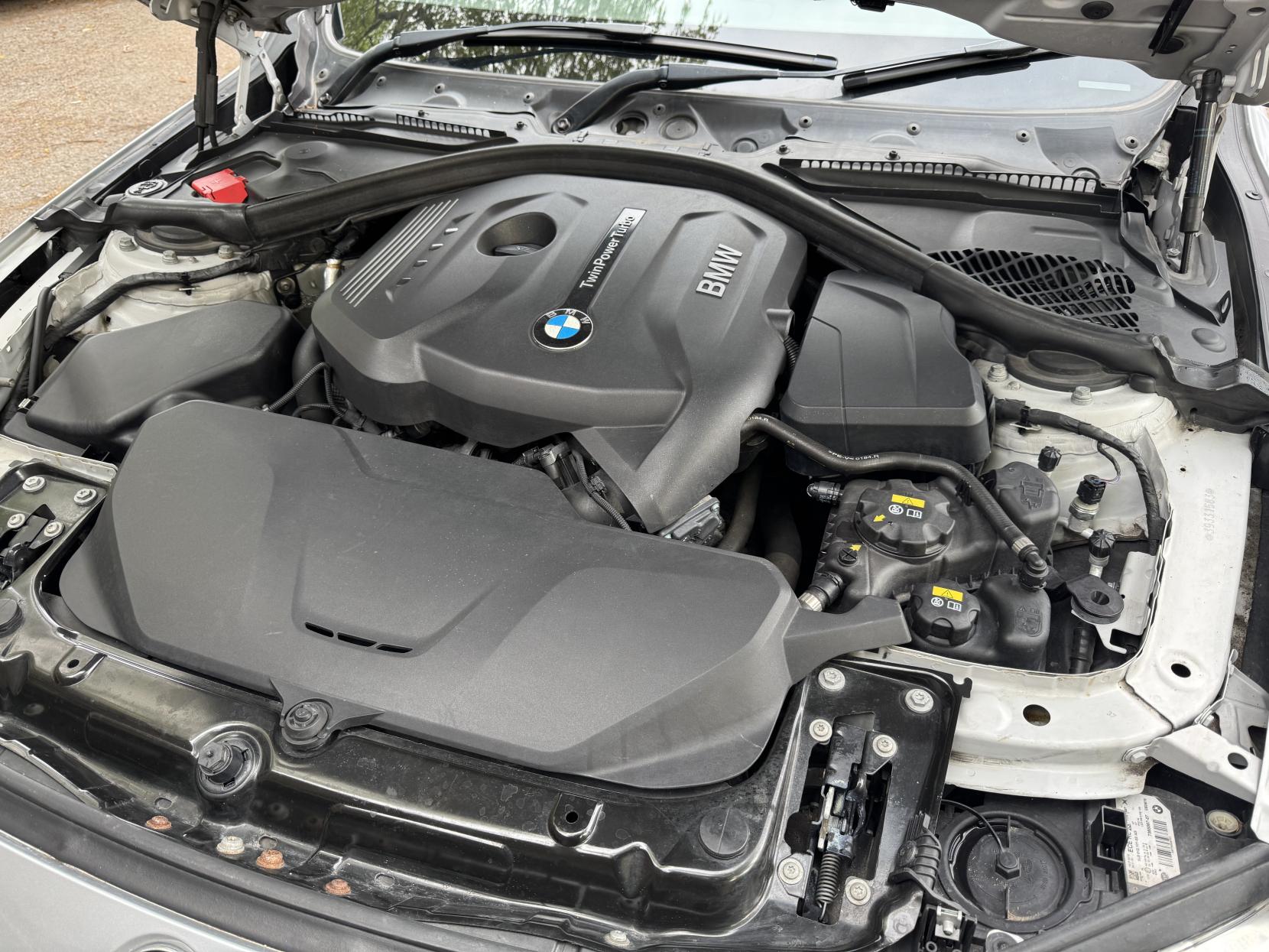 BMW 3 Series 2.0 320i M Sport Saloon 4dr Petrol Manual xDrive Euro 6 (s/s) (184 ps)