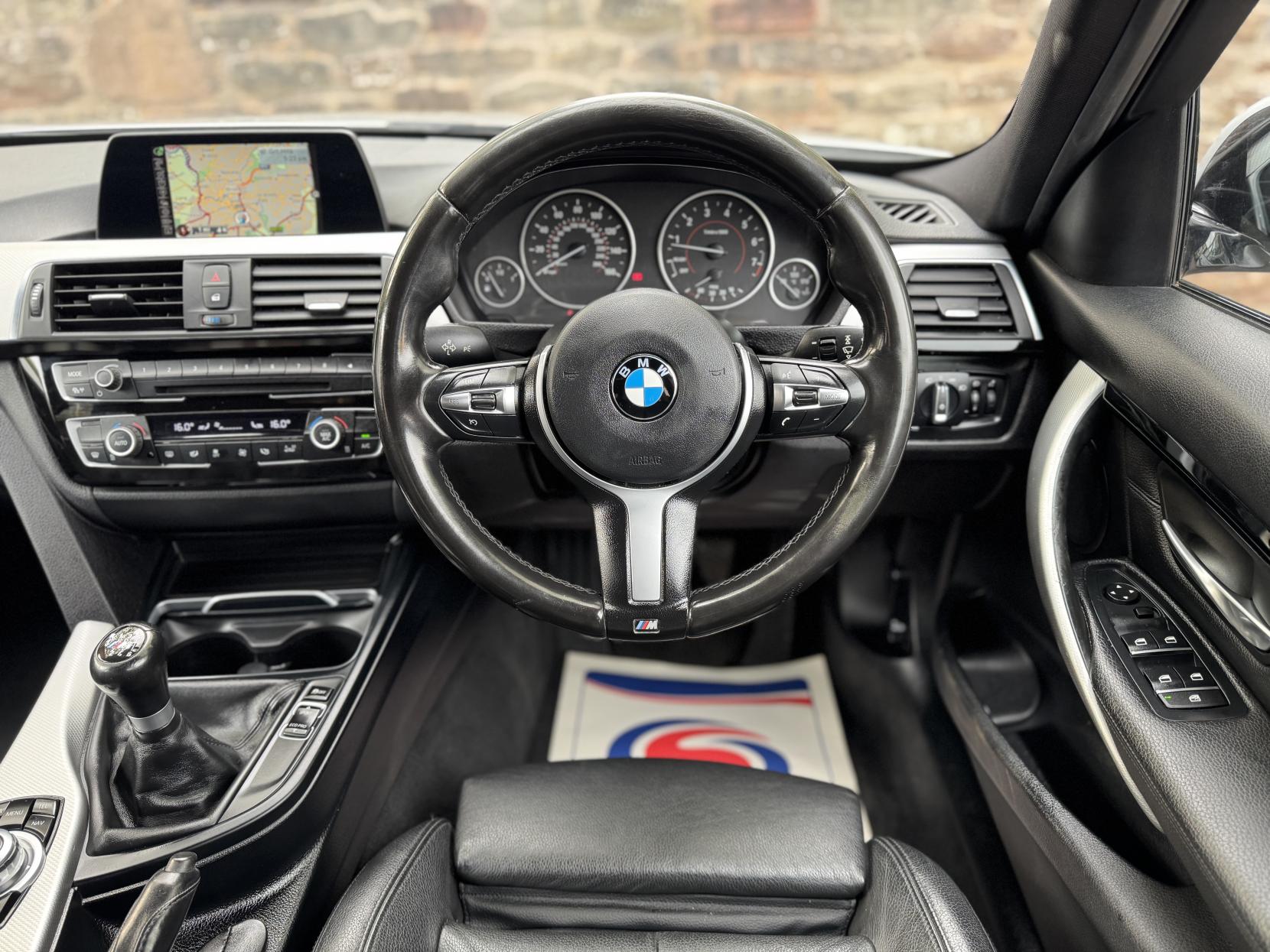 BMW 3 Series 2.0 320i M Sport Saloon 4dr Petrol Manual xDrive Euro 6 (s/s) (184 ps)