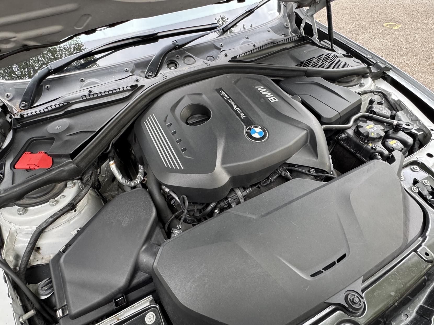 BMW 3 Series 2.0 320i M Sport Saloon 4dr Petrol Manual xDrive Euro 6 (s/s) (184 ps)