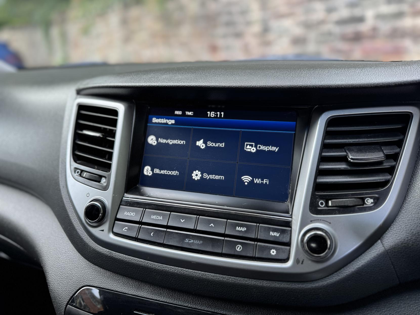 Hyundai TUCSON 1.7 CRDi Blue Drive SE Nav SUV 5dr Diesel DCT Euro 6 (s/s) (141 ps)