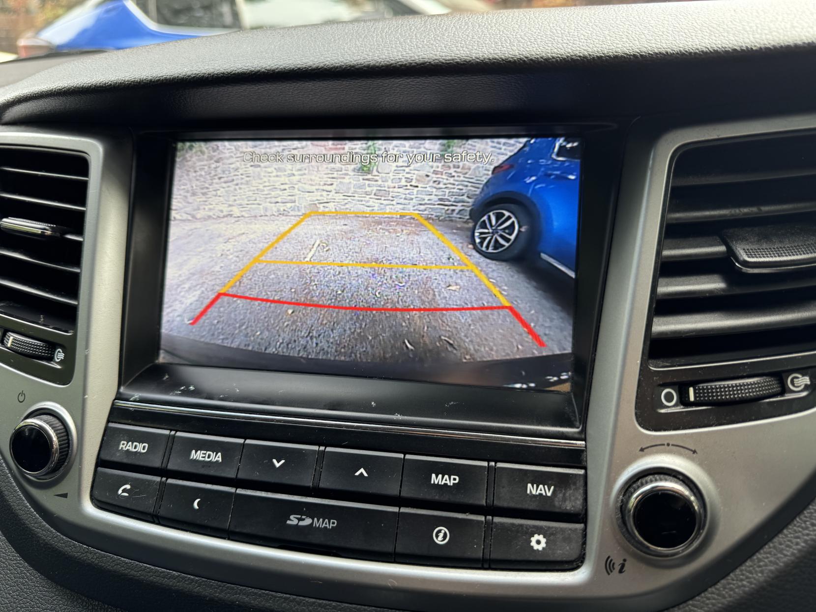 Hyundai TUCSON 1.7 CRDi Blue Drive SE Nav SUV 5dr Diesel DCT Euro 6 (s/s) (141 ps)