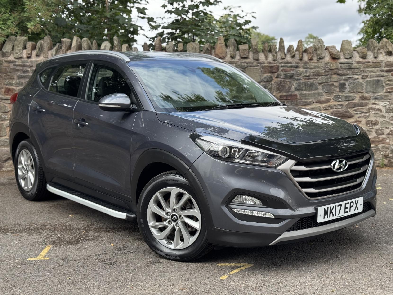 Hyundai TUCSON 1.7 CRDi Blue Drive SE Nav SUV 5dr Diesel DCT Euro 6 (s/s) (141 ps)