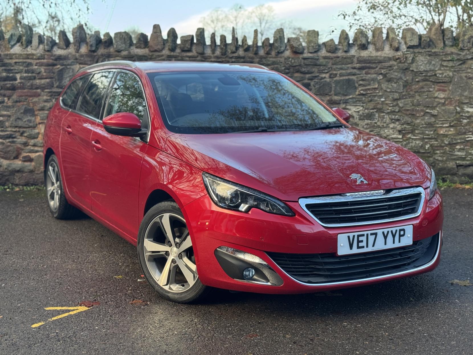 Peugeot 308 SW 1.2 PureTech Allure Estate 5dr Petrol EAT Euro 6 (s/s) (130 ps)