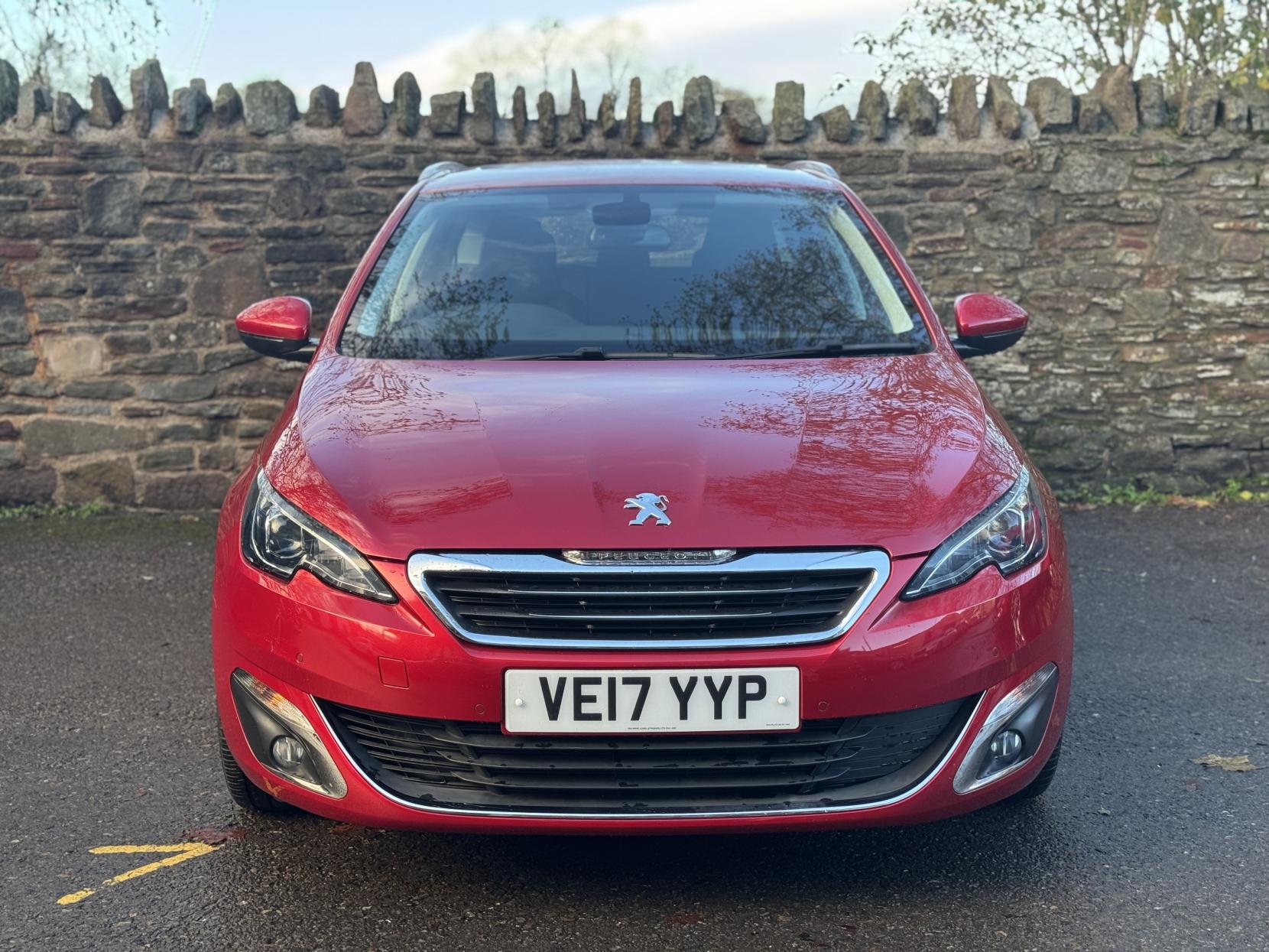 Peugeot 308 SW 1.2 PureTech Allure Estate 5dr Petrol EAT Euro 6 (s/s) (130 ps)