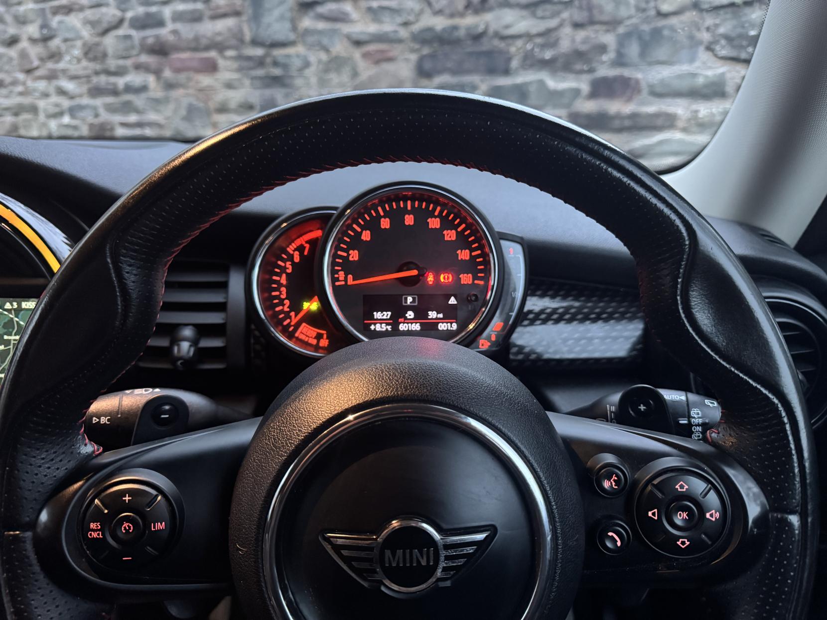 MINI Hatch 2.0 Cooper S Hatchback 3dr Petrol Steptronic Euro 6 (s/s) (192 ps)