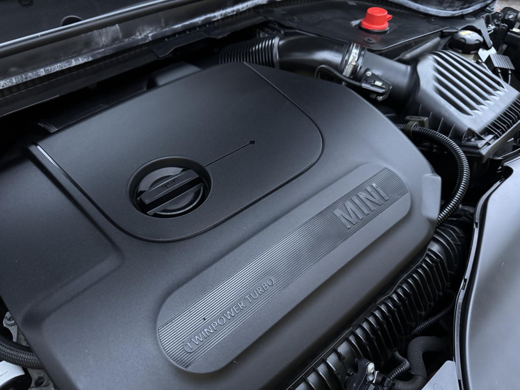 MINI Hatch 2.0 Cooper S Hatchback 3dr Petrol Steptronic Euro 6 (s/s) (192 ps)