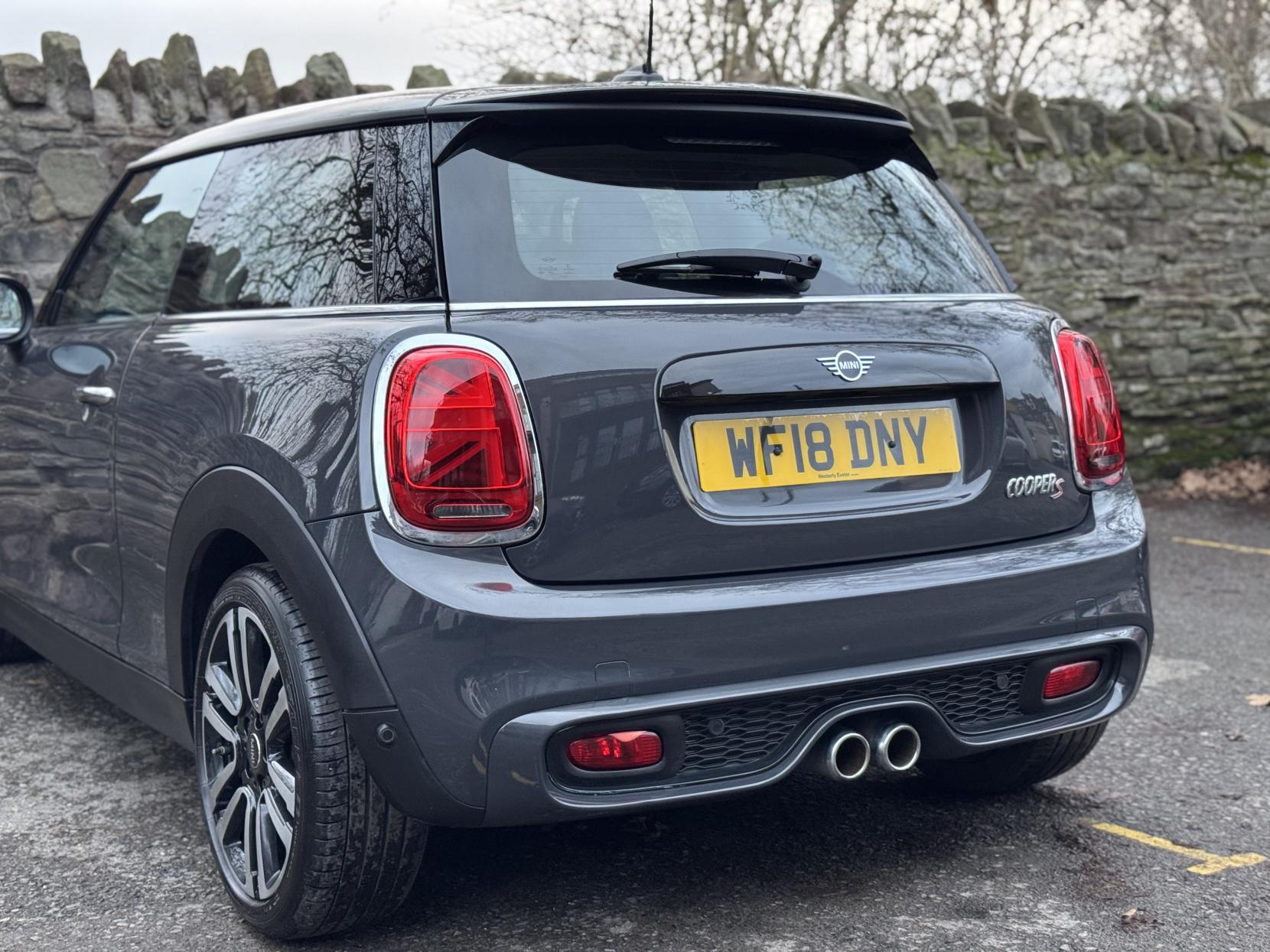 MINI Hatch 2.0 Cooper S Hatchback 3dr Petrol Steptronic Euro 6 (s/s) (192 ps)