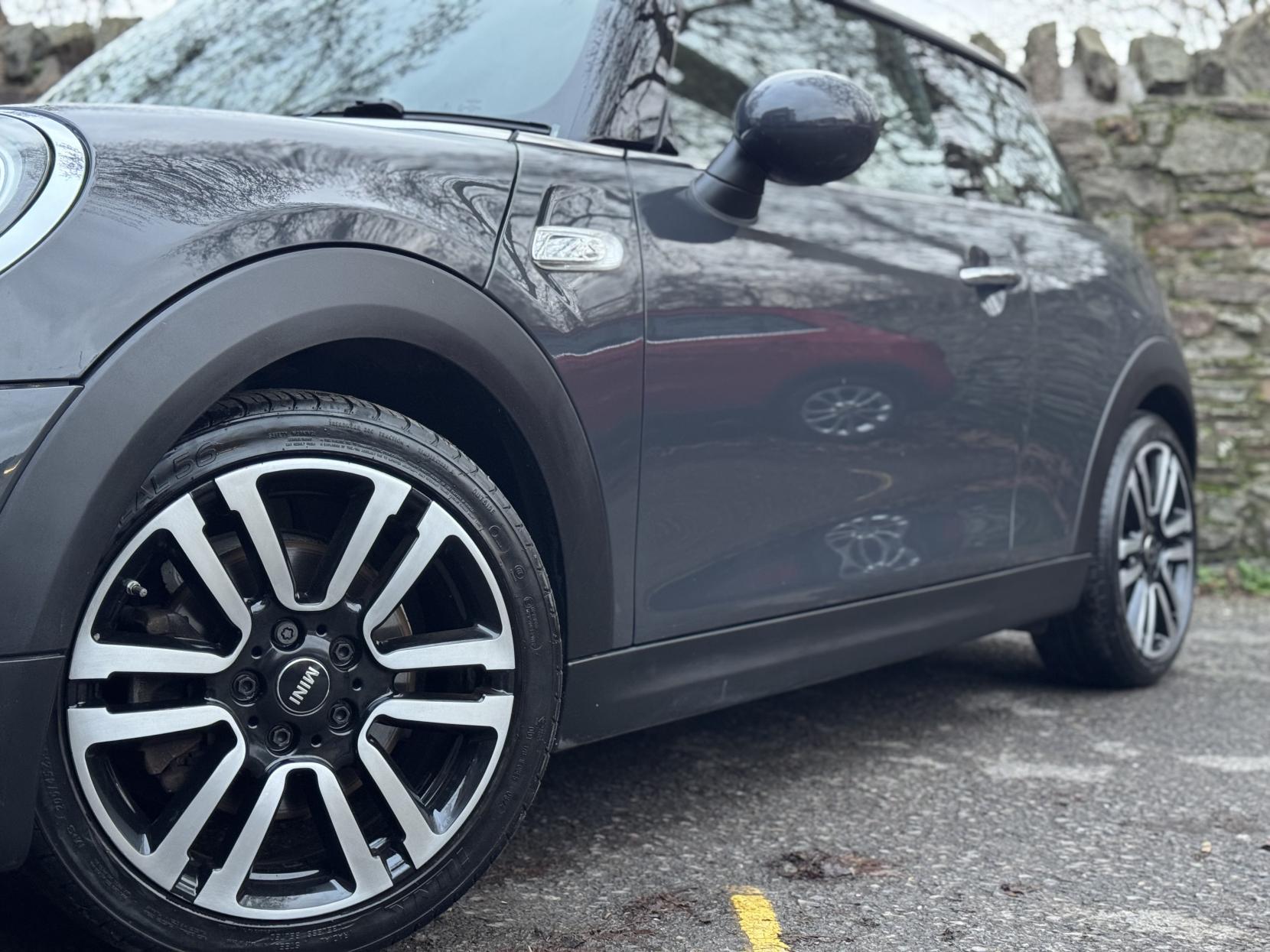 MINI Hatch 2.0 Cooper S Hatchback 3dr Petrol Steptronic Euro 6 (s/s) (192 ps)