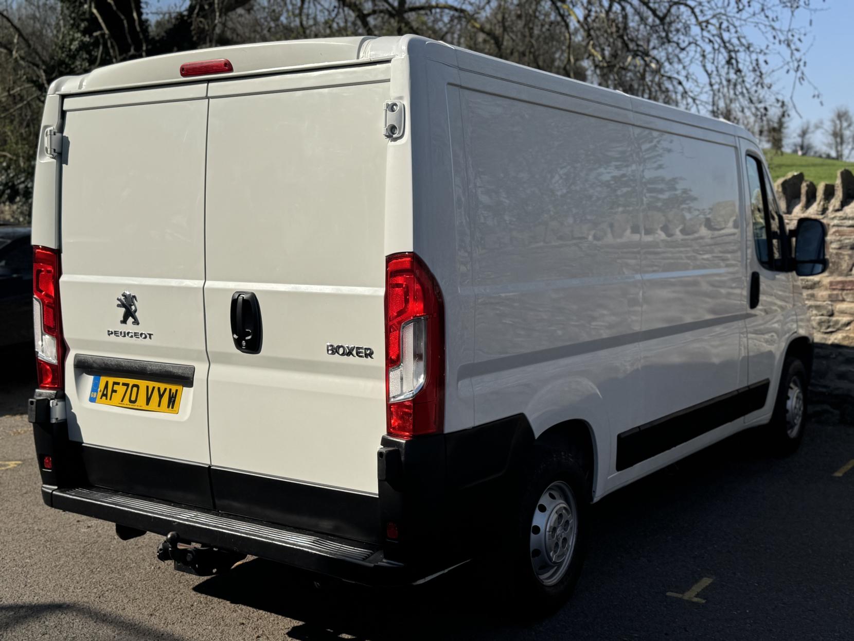 Peugeot Boxer 2.2 BlueHDi 335 S Panel Van 5dr Diesel Manual L2 H1 Euro 6 (s/s) (140 ps)