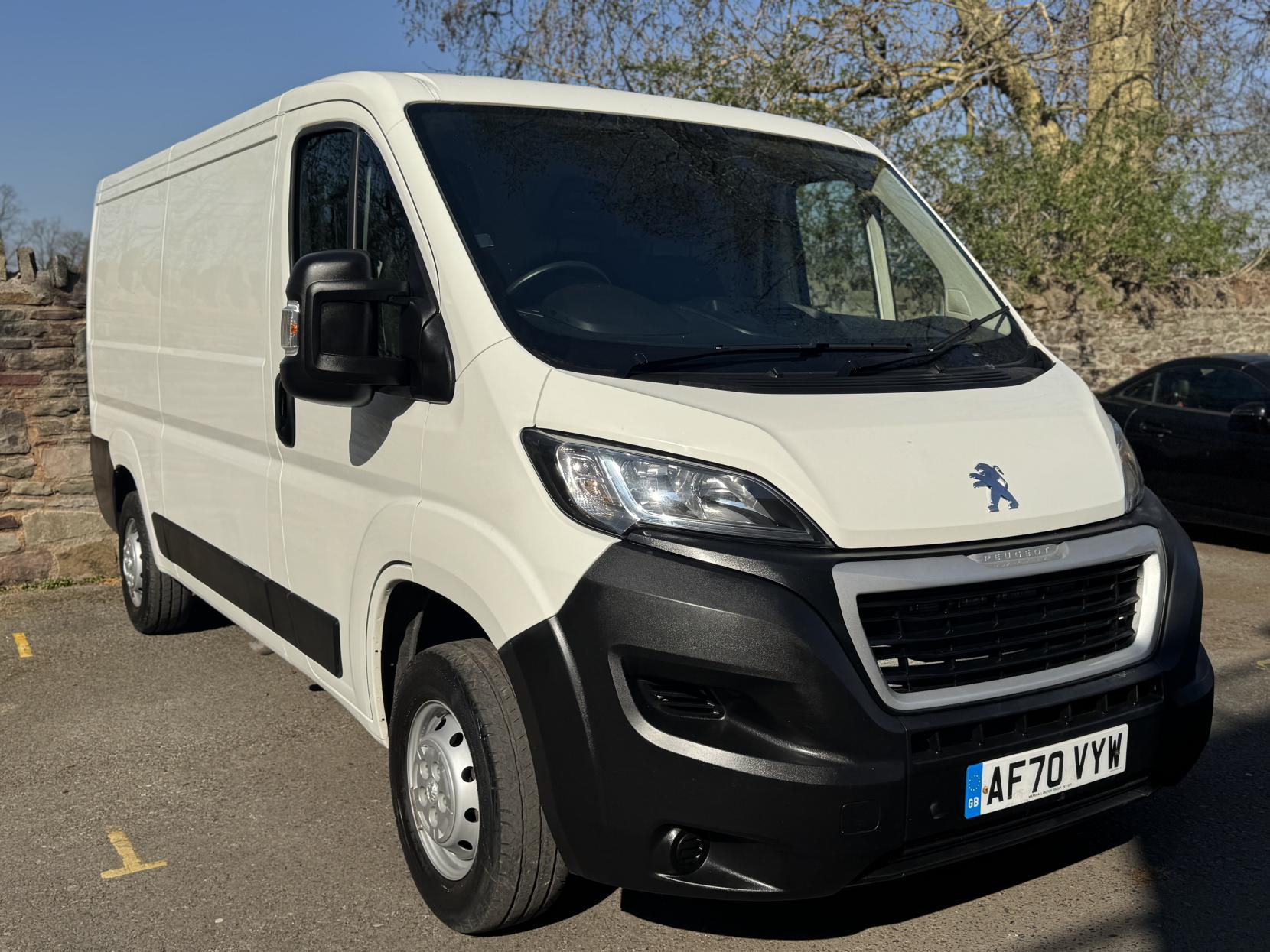 Peugeot Boxer 2.2 BlueHDi 335 S Panel Van 5dr Diesel Manual L2 H1 Euro 6 (s/s) (140 ps)