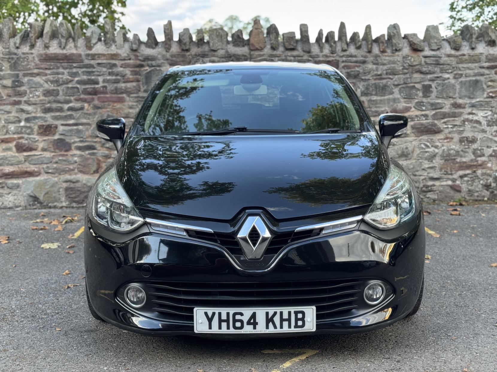 Renault Clio 0.9 TCe Dynamique S MediaNav Hatchback 5dr Petrol Manual Euro 5 (s/s) (90 ps)