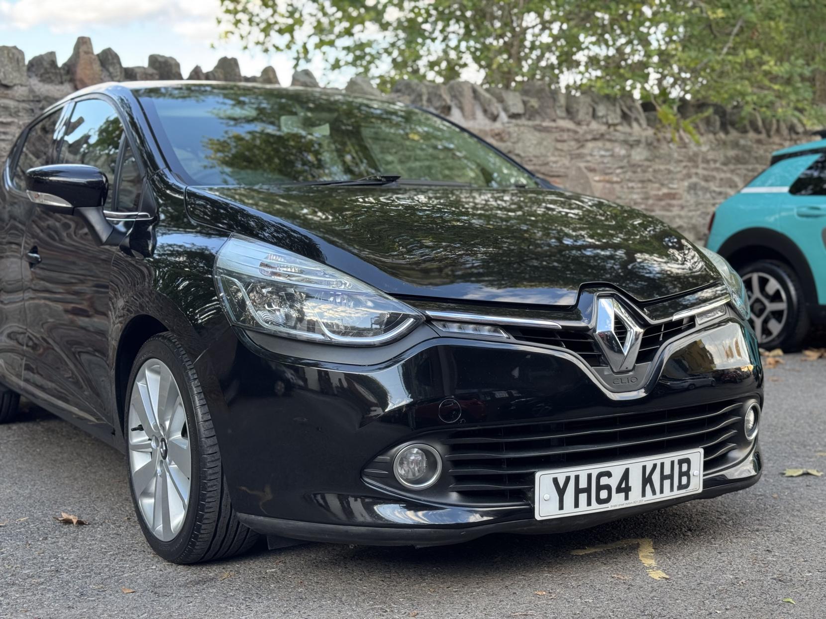 Renault Clio 0.9 TCe Dynamique S MediaNav Hatchback 5dr Petrol Manual Euro 5 (s/s) (90 ps)