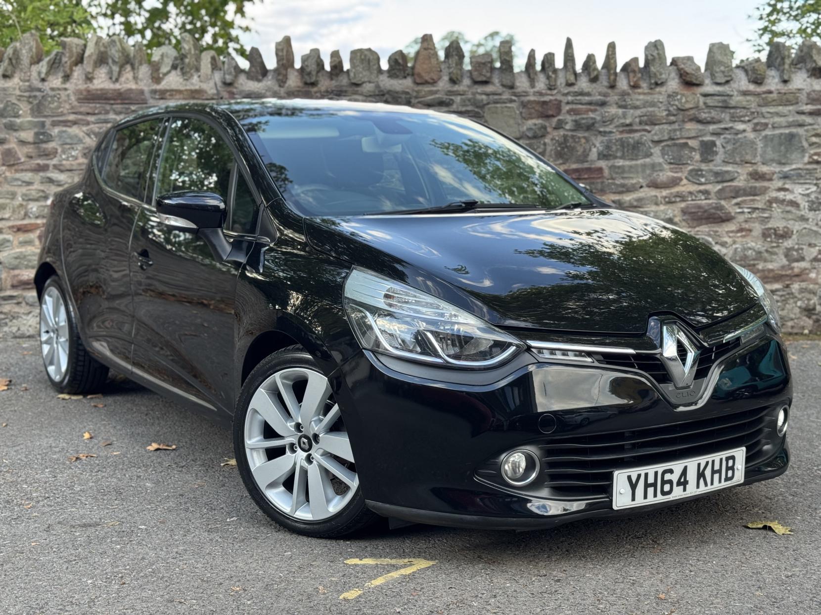 Renault Clio 0.9 TCe Dynamique S MediaNav Hatchback 5dr Petrol Manual Euro 5 (s/s) (90 ps)