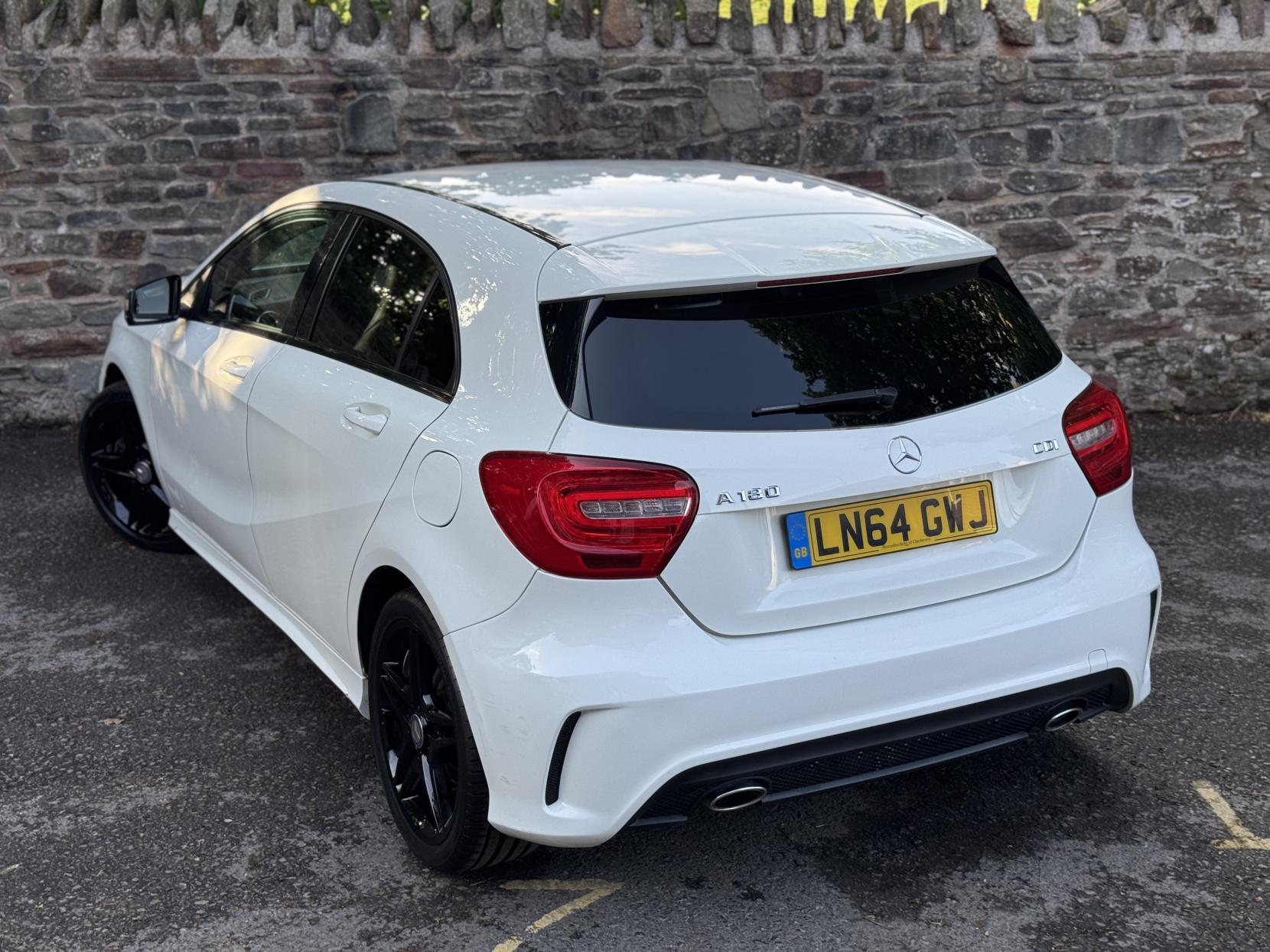 Mercedes-Benz A Class 1.5 A180 CDI AMG Sport Hatchback 5dr Diesel Manual Euro 5 (s/s) (109 ps)