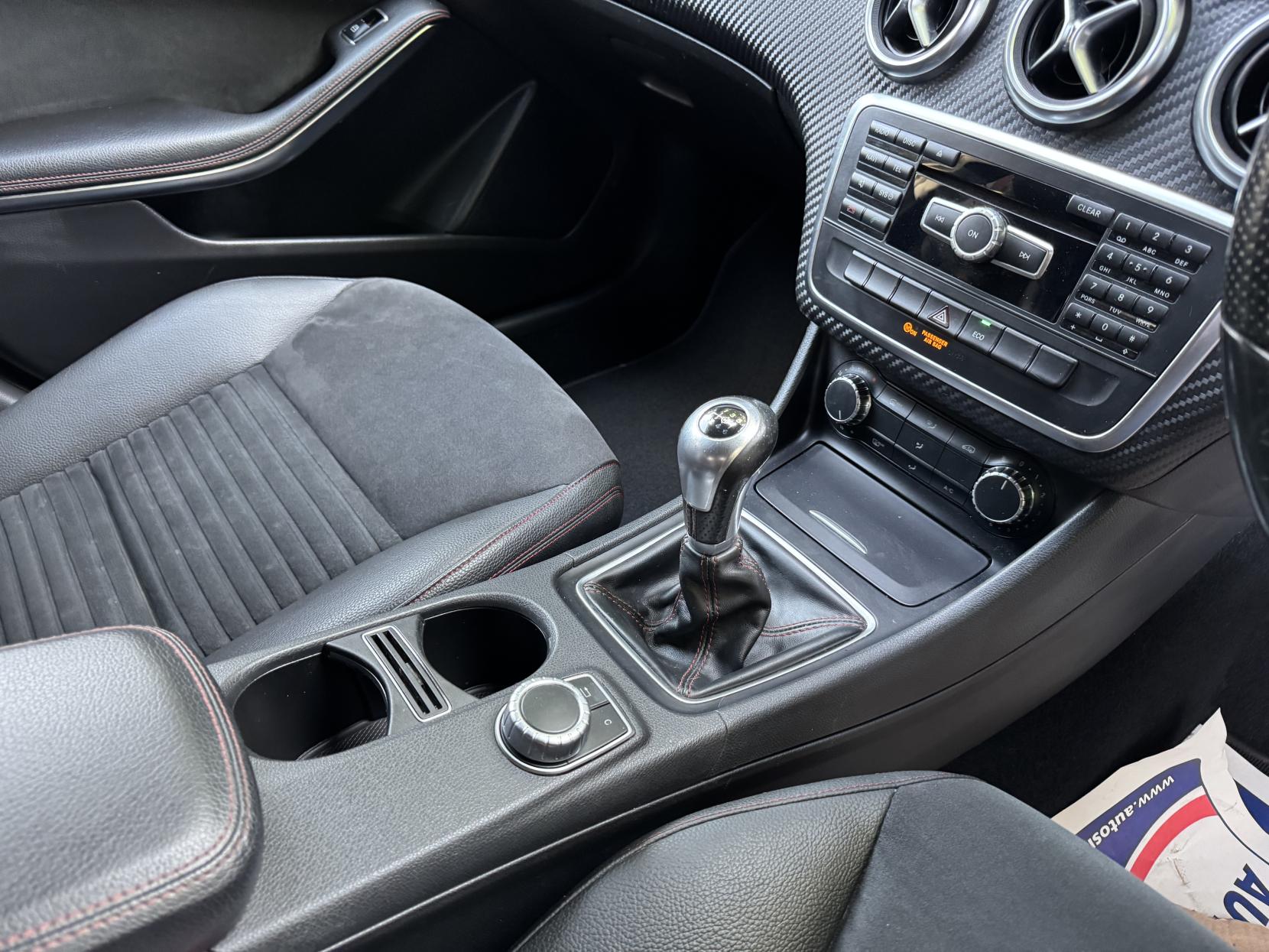 Mercedes-Benz A Class 1.5 A180 CDI AMG Sport Hatchback 5dr Diesel Manual Euro 5 (s/s) (109 ps)